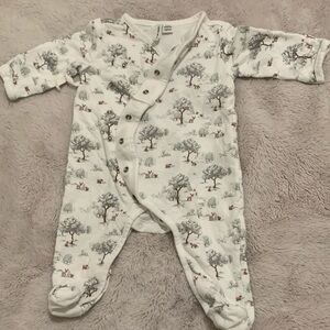 Baby Woodland Toile Wrap Flores One-Piece